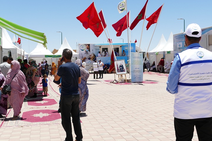 بشراكة مع وزارة الصحة القافلة الطبية للتعاضدية العامة تصل بوحداتها الطبية لأسا الزاك الحدودية بشراكة مع وزارة الصحة القافلة الطبية للتعاضدية العامة تصل بوحداتها الطبية لأسا الزاك الحدودية