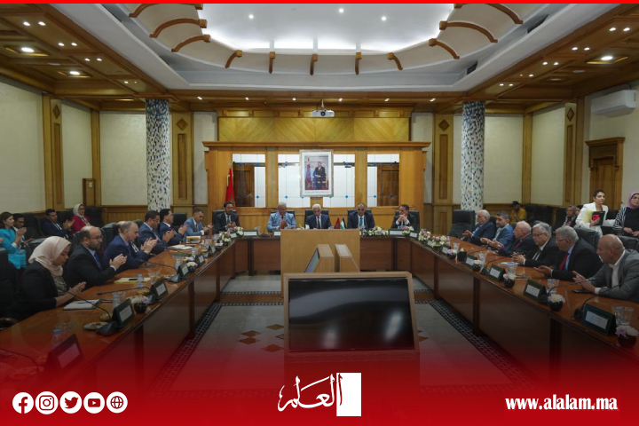 وزير الصحة المغربي يجري مباحثات مع وفد فلسطيني بشأن تطورات الوضع الصحي في فلسطين وسبل تعزيز التعاون المغربي الفلسطيني في المجال الصحي وزير الصحة المغربي يجري مباحثات مع وفد فلسطيني بشأن تطورات الوضع الصحي في فلسطين وسبل تعزيز التعاون المغربي الفلسطيني في المجال الصحي