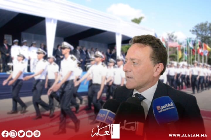 عبد الجليل يترأس حفل تخرج الفوج 46 للمعهد العالي للدراسات البحرية عبد الجليل يترأس حفل تخرج الفوج 46 للمعهد العالي للدراسات البحرية