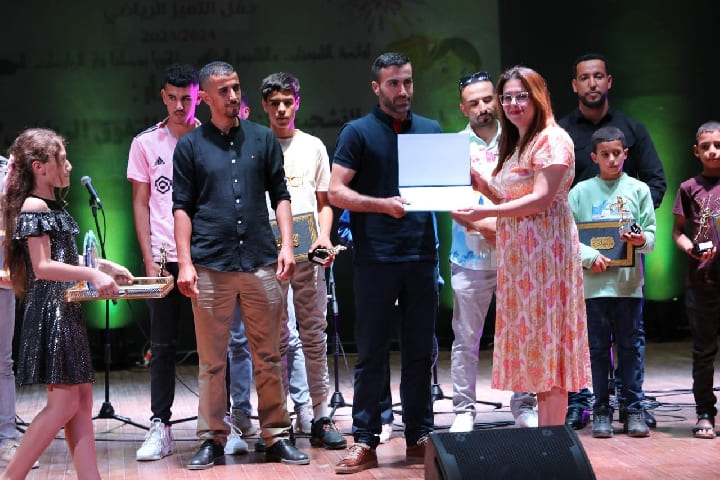 مديرية التعليم بوزان تحتفي بكفاءات التميز التربوي والرياضي مديرية التعليم بوزان تحتفي بكفاءات التميز التربوي والرياضي