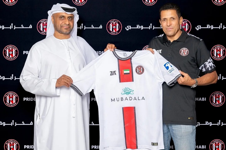 الحسين عموتة مدربا جديدا لنادي الجزيرة الإماراتي الحسين عموتة مدربا جديدا لنادي الجزيرة الإماراتي