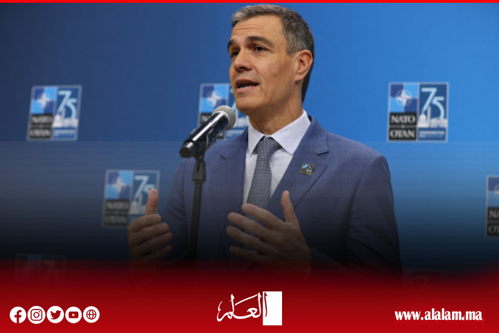 رئيس وزراء إسبانيا يُطالب الغرب بعدم "الكيل بمكيالين" في حربي أوكرانيا وغزة رئيس وزراء إسبانيا يُطالب الغرب بعدم "الكيل بمكيالين" في حربي أوكرانيا وغزة