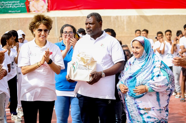 عيد العرش المجيد: انطلاقة القافلة الوطنية للرياضة الجماهيرية من الداخلة في أجواء حماسية عيد العرش المجيد: انطلاقة القافلة الوطنية للرياضة الجماهيرية من الداخلة في أجواء حماسية