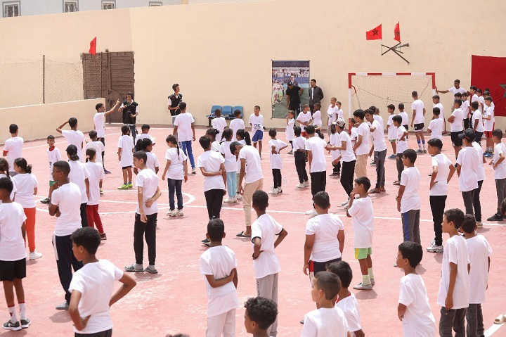 عيد العرش المجيد: انطلاقة القافلة الوطنية للرياضة الجماهيرية من الداخلة في أجواء حماسية عيد العرش المجيد: انطلاقة القافلة الوطنية للرياضة الجماهيرية من الداخلة في أجواء حماسية