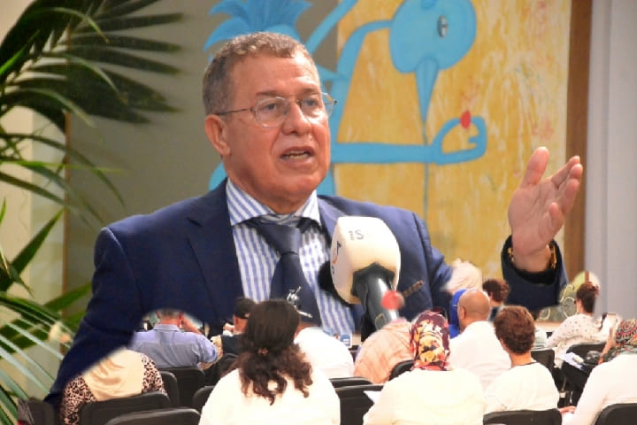 البوزيدي يعلن عن انطلاق فعاليات النسخة 17 من مهرجان ربيع أكدال الرياض البوزيدي يعلن عن انطلاق فعاليات النسخة 17 من مهرجان ربيع أكدال الرياض