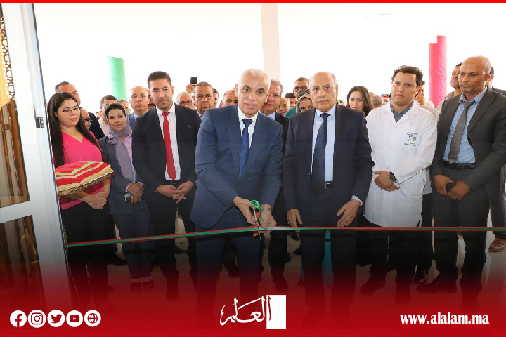 جهة الشرق.. "آيت طالب" يعطي انطلاقة خدمات 3 مستشفيات للقرب ومركز لتصفية الدم ويضع الحجر الأساس لبناء المركز الاستشفائي الإقليمي بتاوريرت جهة الشرق.. "آيت طالب" يعطي انطلاقة خدمات 3 مستشفيات للقرب ومركز لتصفية الدم ويضع الحجر الأساس لبناء المركز الاستشفائي الإقليمي بتاوريرت