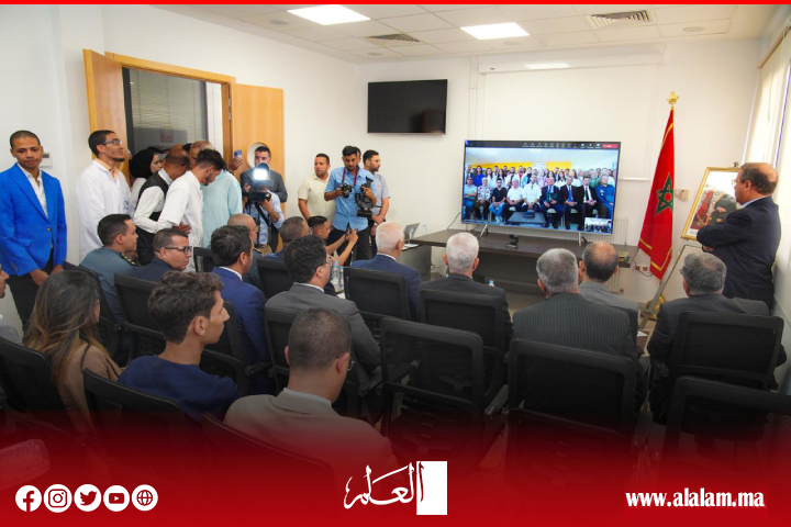 جهة الشرق.. "آيت طالب" يعطي انطلاقة خدمات 3 مستشفيات للقرب ومركز لتصفية الدم ويضع الحجر الأساس لبناء المركز الاستشفائي الإقليمي بتاوريرت جهة الشرق.. "آيت طالب" يعطي انطلاقة خدمات 3 مستشفيات للقرب ومركز لتصفية الدم ويضع الحجر الأساس لبناء المركز الاستشفائي الإقليمي بتاوريرت