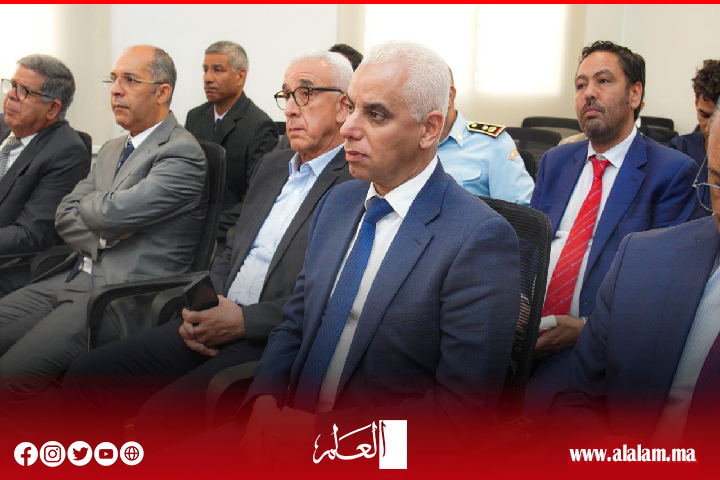 جهة الشرق.. "آيت طالب" يعطي انطلاقة خدمات 3 مستشفيات للقرب ومركز لتصفية الدم ويضع الحجر الأساس لبناء المركز الاستشفائي الإقليمي بتاوريرت جهة الشرق.. "آيت طالب" يعطي انطلاقة خدمات 3 مستشفيات للقرب ومركز لتصفية الدم ويضع الحجر الأساس لبناء المركز الاستشفائي الإقليمي بتاوريرت