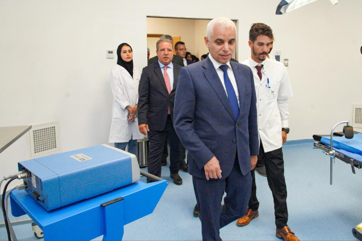 جهة الشرق.. "آيت طالب" يعطي انطلاقة خدمات 3 مستشفيات للقرب ومركز لتصفية الدم ويضع الحجر الأساس لبناء المركز الاستشفائي الإقليمي بتاوريرت جهة الشرق.. "آيت طالب" يعطي انطلاقة خدمات 3 مستشفيات للقرب ومركز لتصفية الدم ويضع الحجر الأساس لبناء المركز الاستشفائي الإقليمي بتاوريرت