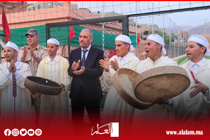 بمناسبة عيد العرش المجيد.. عامل إقليم أزيلال يشرف على مشاريع تنموية لفك العزلة عن جماعات.. بمناسبة عيد العرش المجيد.. عامل إقليم أزيلال يشرف على مشاريع تنموية لفك العزلة عن جماعات..