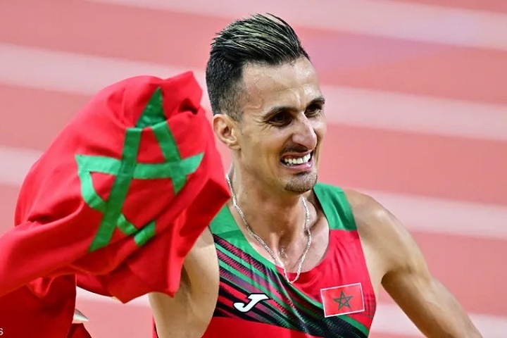 البقالي يحتفظ بذهبية 3000 متر موانع ويمنح المغرب أول ميدالية في أولمبياد باريس البقالي يحتفظ بذهبية 3000 متر موانع ويمنح المغرب أول ميدالية في أولمبياد باريس