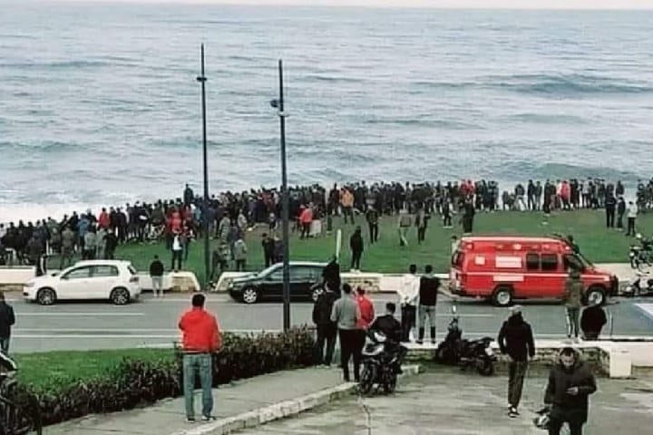 إحباط محاولة يائسة للهجرة السرية الجماعية عبر شاطئ الفنيدق إحباط محاولة يائسة للهجرة السرية الجماعية عبر شاطئ الفنيدق