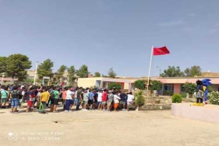 وجدة: خارطة الطريق تلج الفصول الدراسية والموسم ينطلق بدون اكتظاظ وجدة: خارطة الطريق تلج الفصول الدراسية والموسم ينطلق بدون اكتظاظ