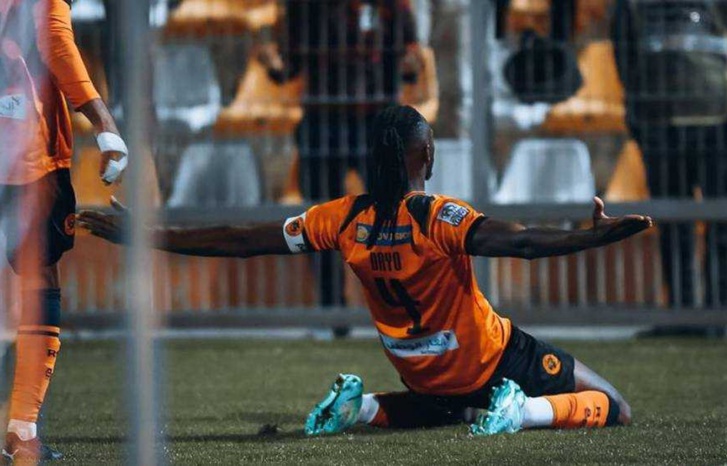 نهضة بركان يرفع شعار الفوز أمام دادجي البنيني لخوض لقاء الإياب بارتياح نهضة بركان يرفع شعار الفوز أمام دادجي البنيني لخوض لقاء الإياب بارتياح