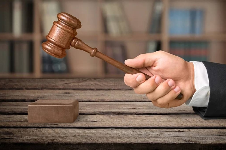 إدانة خمسة أشخاص بالسجن بعد تورطهم في التحريض على الهجرة السرية بالفنيدق إدانة خمسة أشخاص بالسجن بعد تورطهم في التحريض على الهجرة السرية بالفنيدق