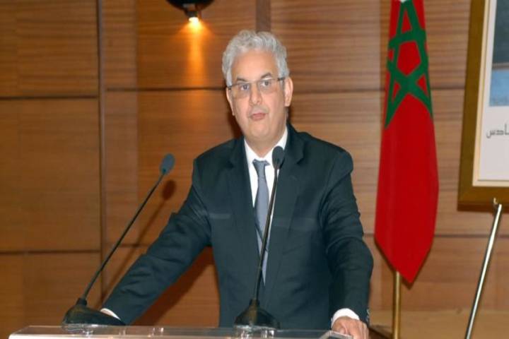 نزار بركة يؤكد أهمية مراجعة السياسة المائية لمواجهة تحديات التغير المناخي في المغرب نزار بركة يؤكد أهمية مراجعة السياسة المائية لمواجهة تحديات التغير المناخي في المغرب