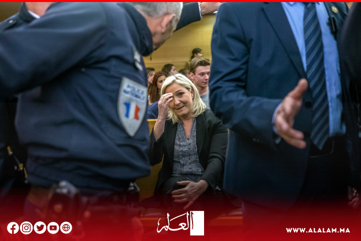 تهم ثقيلة تلاحق مارين لوبان زعيمة اليمين المتطرف بفرنسا تهم ثقيلة تلاحق مارين لوبان زعيمة اليمين المتطرف بفرنسا