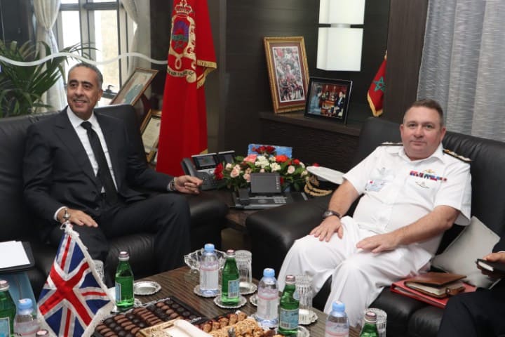 عبد اللطيف حموشي يستقبل المستشار العسكري البريطاني لمناقشة تعزيز التعاون الأمني عبد اللطيف حموشي يستقبل المستشار العسكري البريطاني لمناقشة تعزيز التعاون الأمني