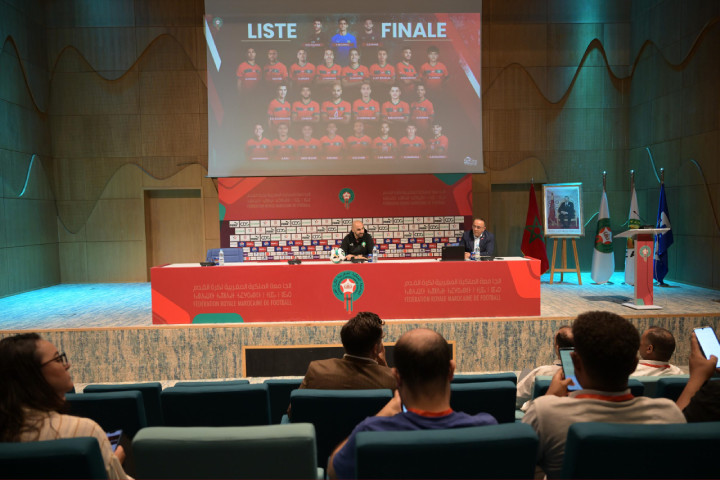 بينهم نجم ليل.. خمسة أسماء جديدة حاضرة في قائمة الأسود وزياش غائب بينهم نجم ليل.. خمسة أسماء جديدة حاضرة في قائمة الأسود وزياش غائب