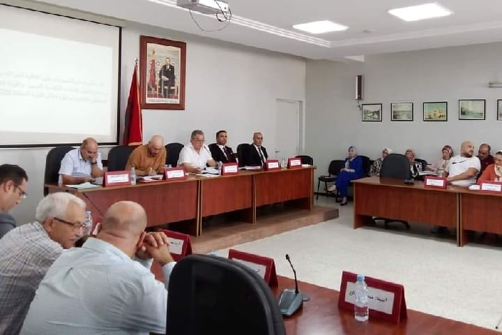 مرتيل: المجلس الجماعي يصادق على الميزانية التعديلية لسنة 2024 في الجلسة الأولى لدورة أكتوبر مرتيل: المجلس الجماعي يصادق على الميزانية التعديلية لسنة 2024 في الجلسة الأولى لدورة أكتوبر