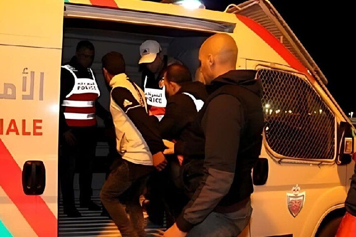 التحقيق مع زوجين جزائريين حاولا دخول سبتة المحتلة بطريقة مشبوهة التحقيق مع زوجين جزائريين حاولا دخول سبتة المحتلة بطريقة مشبوهة