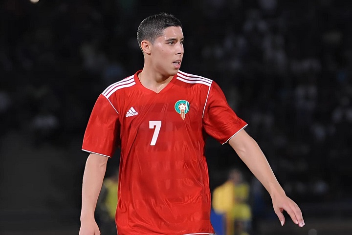 أزمة قلبية تنهي حياة عبد العزيز برادة لاعب المنتخب الوطني السابق أزمة قلبية تنهي حياة عبد العزيز برادة لاعب المنتخب الوطني السابق