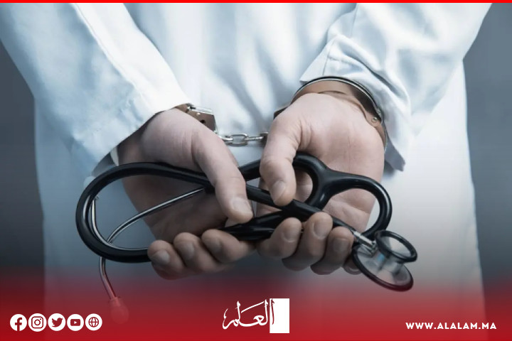 بداية من اليوم.. الأطباء الداخليون والمقيمون يخوضون إضرابا وطنيا لثلاثة أيام بداية من اليوم.. الأطباء الداخليون والمقيمون يخوضون إضرابا وطنيا لثلاثة أيام