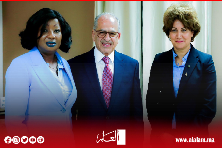 انتخاب "نزهة بدوان" بالإجماع نائبة أولى لرئيسة الكونفدرالية الإفريقية للرياضة للجميع انتخاب "نزهة بدوان" بالإجماع نائبة أولى لرئيسة الكونفدرالية الإفريقية للرياضة للجميع