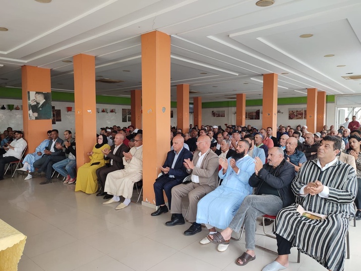 الطرمونية يترأس دورة المجلس الإقليمي لحزب الاستقلال بالجديدة الطرمونية يترأس دورة المجلس الإقليمي لحزب الاستقلال بالجديدة