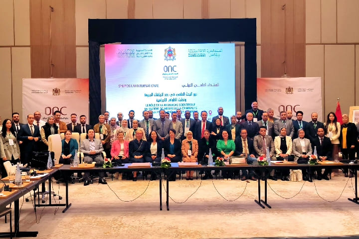 دور البحث العلمي في تحليل الظواهر الإجرامية وتعزيز السياسات الجنائية دور البحث العلمي في تحليل الظواهر الإجرامية وتعزيز السياسات الجنائية