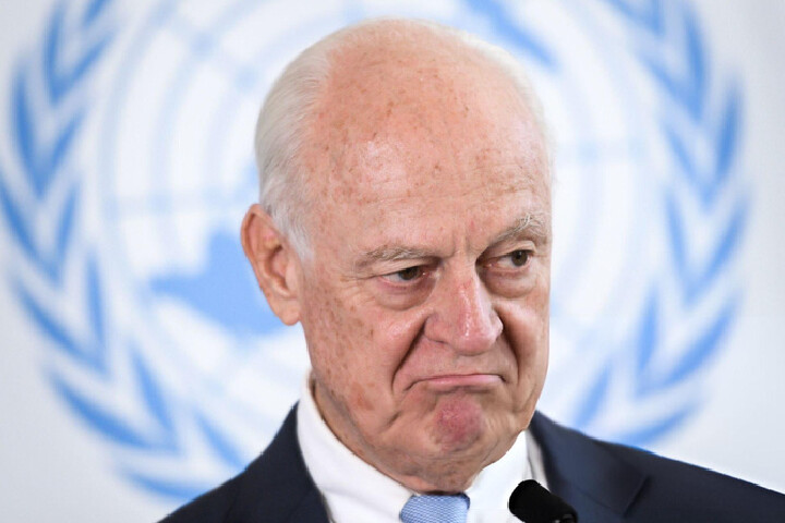 بعد أن وصل بالملف إلى المنغلق وحرض على الإرهاب.. دي ميستورا أصبح جزء امن المشكلة ولا بديل عن الرحيل بعد أن وصل بالملف إلى المنغلق وحرض على الإرهاب.. دي ميستورا أصبح جزء امن المشكلة ولا بديل عن الرحيل