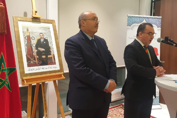 مغاربة مسلمون ويهود يخلدون ذكرى المسيرة الخضراء وعيد الاستقلال بأمستردام مغاربة مسلمون ويهود يخلدون ذكرى المسيرة الخضراء وعيد الاستقلال بأمستردام