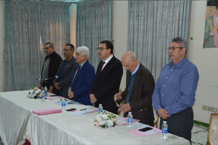 عزيز هيلالي يترأس اجتماع المجلس الإقليمي لحزب الاستقلال ببوعرفة عزيز هيلالي يترأس اجتماع المجلس الإقليمي لحزب الاستقلال ببوعرفة