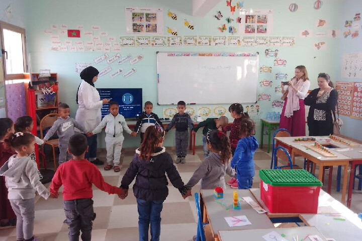 وفد من مديرية التعاون الدولي لإمارة موناكو يتفقد مشروع التعليم الأولي بمركز التنمية لجهة تانسيفت وفد من مديرية التعاون الدولي لإمارة موناكو يتفقد مشروع التعليم الأولي بمركز التنمية لجهة تانسيفت