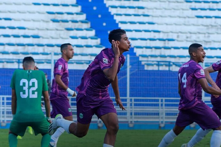 رجاء بني ملال ينجو من فخ "الراك" وشباب بن جرير يستغل سقوط اتحاد يعقوب المنصور ويخطف الوصافة رجاء بني ملال ينجو من فخ "الراك" وشباب بن جرير يستغل سقوط اتحاد يعقوب المنصور ويخطف الوصافة