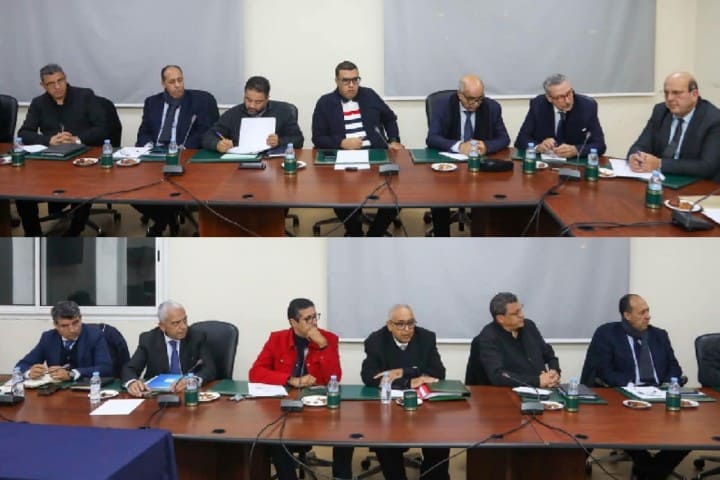 حزب الاستقلال يناقش مشاريع مواكبة لكأس العالم 2030 وتفعيل الجهوية المتقدمة حزب الاستقلال يناقش مشاريع مواكبة لكأس العالم 2030 وتفعيل الجهوية المتقدمة