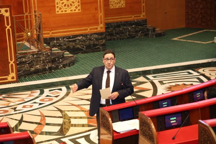 الوزير قيوح يكشف عن برنامج توسيع وتأهيل المطارات الوطنية الوزير قيوح يكشف عن برنامج توسيع وتأهيل المطارات الوطنية