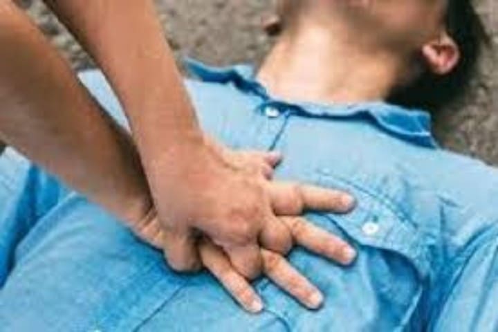 سكتة قلبية تنهي حياة فلاح نواحي الحسيمة سكتة قلبية تنهي حياة فلاح نواحي الحسيمة