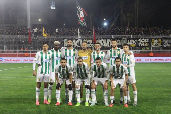 تعادل مثير يمنح الجيش الملكي بطاقة ربع دوري الأبطال على حساب الرجاء تعادل مثير يمنح الجيش الملكي بطاقة ربع دوري الأبطال على حساب الرجاء