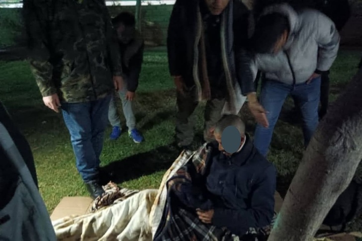 حملات لإيواء المشردين في الحسيمة لحمايتهم من البرد القارس حملات لإيواء المشردين في الحسيمة لحمايتهم من البرد القارس