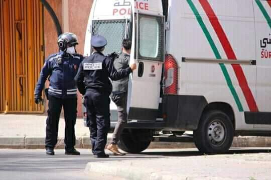 توجيهات صارمة لمتابعة حالة شرطي أصيب في حادثة سير بالدار البيضاء وتوقيف المتورط توجيهات صارمة لمتابعة حالة شرطي أصيب في حادثة سير بالدار البيضاء وتوقيف المتورط