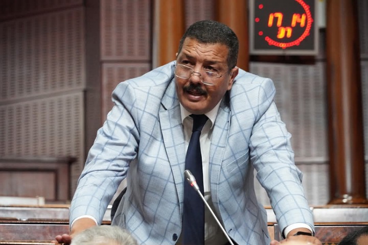 جمال ديواني يشدد على تحسين مناخ الأعمال موازاة مع الإصلاح الجبائي جمال ديواني يشدد على تحسين مناخ الأعمال موازاة مع الإصلاح الجبائي