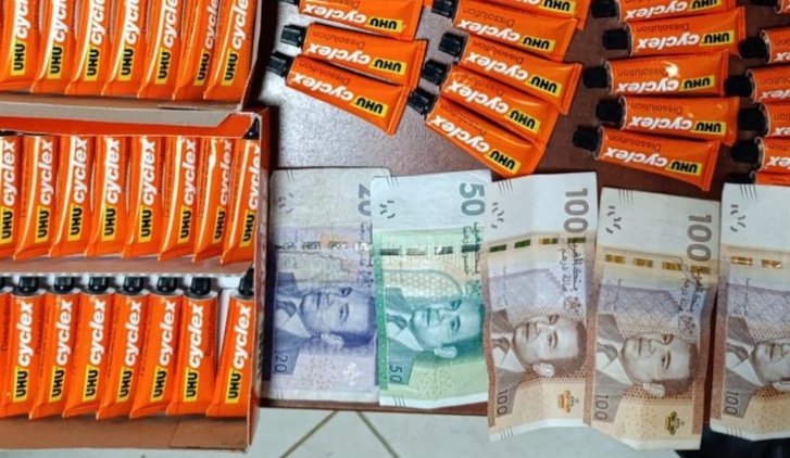 توقيف شخص وحجز مواد محظورة بدوار “لبوير” نواحي تطوان توقيف شخص وحجز مواد محظورة بدوار “لبوير” نواحي تطوان