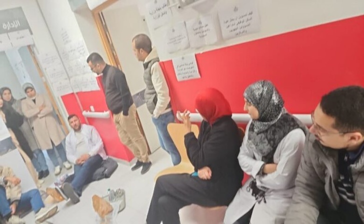 اعتصام مفتوح على المجهول للأطر الصحية بعمالة المضيق الفنيدق" اعتصام مفتوح على المجهول للأطر الصحية بعمالة المضيق الفنيدق"