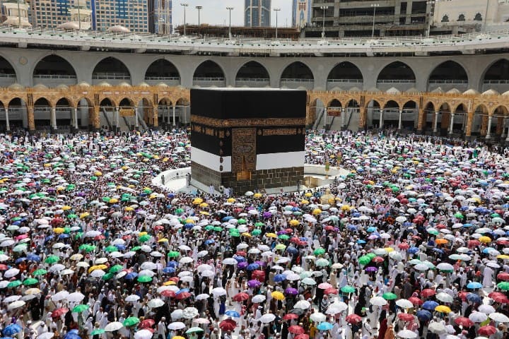 اللجنة الملكية للحج تتخذ هذا القرار بخصوص الموسم الجديد اللجنة الملكية للحج تتخذ هذا القرار بخصوص الموسم الجديد