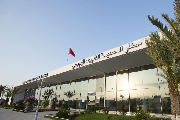 مطار الشريف الإدريسي.. الأمن يوقف مهاجرا مغربيا بحوزته شحنة مخدرات كانت في طريقها إلى الخارج مطار الشريف الإدريسي.. الأمن يوقف مهاجرا مغربيا بحوزته شحنة مخدرات كانت في طريقها إلى الخارج