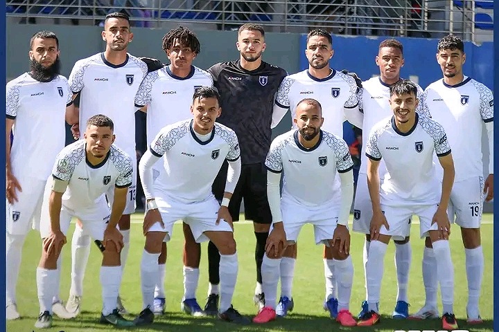 ثلاثة فرق تضمن مباشرة أو عن طريق مباريات السد الصعود إلى دوري الأضواء ثلاثة فرق تضمن مباشرة أو عن طريق مباريات السد الصعود إلى دوري الأضواء