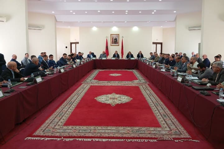 عامل إقليم الحسيمة يترأس اجتماعا موسعا حول التحضير للموسم الصيفي لسنة 2025 عامل إقليم الحسيمة يترأس اجتماعا موسعا حول التحضير للموسم الصيفي لسنة 2025