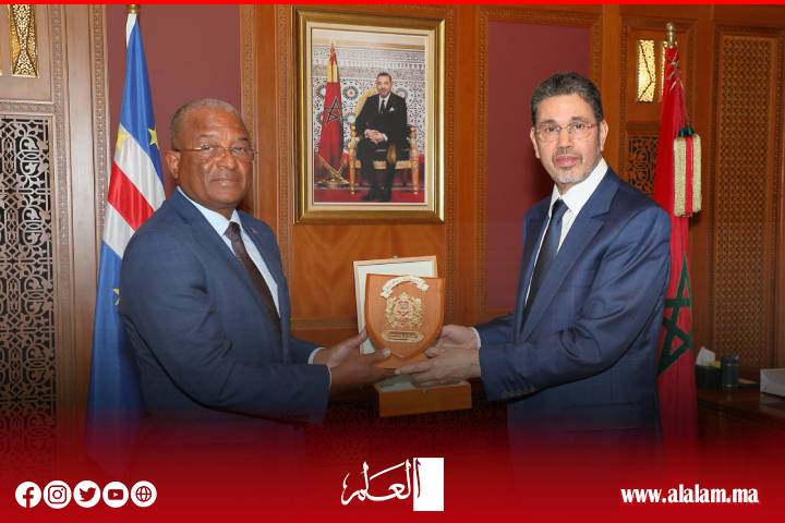 "النباوي" يجري مباحثات مع النائب العام رئيس المجلس الأعلى للنيابة العامة بجمهورية الرأس الأخضر "النباوي" يجري مباحثات مع النائب العام رئيس المجلس الأعلى للنيابة العامة بجمهورية الرأس الأخضر