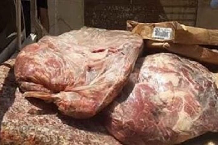الحسيمة.. إحباط محاولة ترويج لحوم فاسدة قادمة من طنجة نحو إمزورن نواحي الحسيمة الحسيمة.. إحباط محاولة ترويج لحوم فاسدة قادمة من طنجة نحو إمزورن نواحي الحسيمة